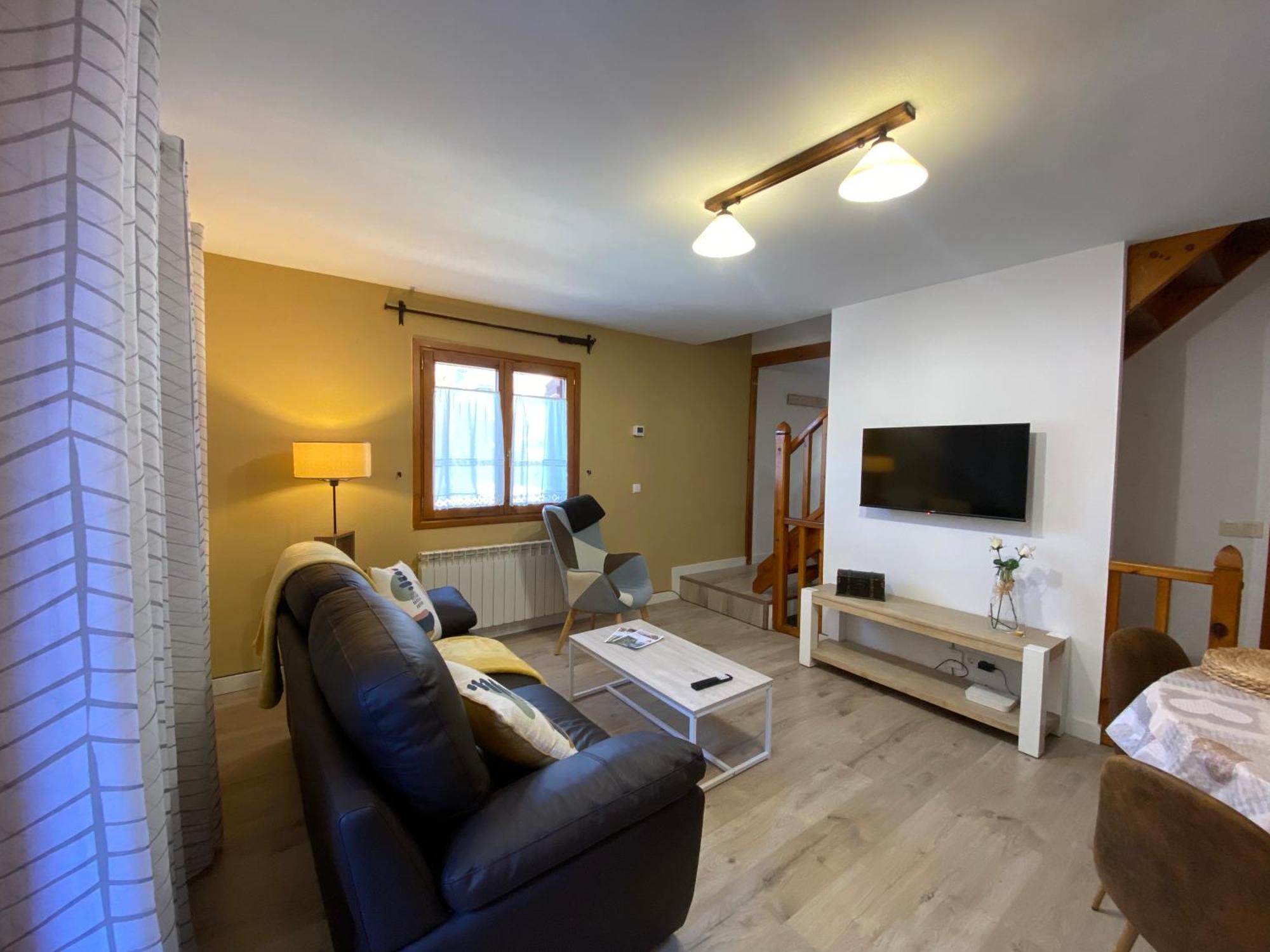 Villa Casa Martagon - Kasasbenas à Benasque Extérieur photo