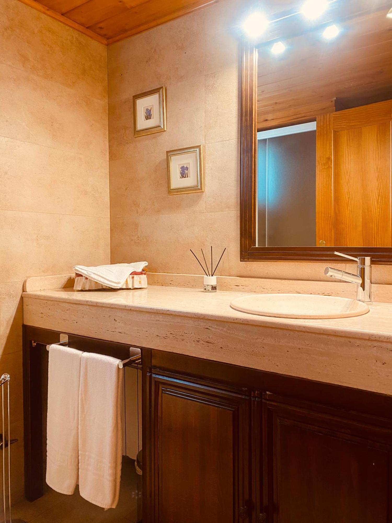 Villa Casa Martagon - Kasasbenas à Benasque Extérieur photo
